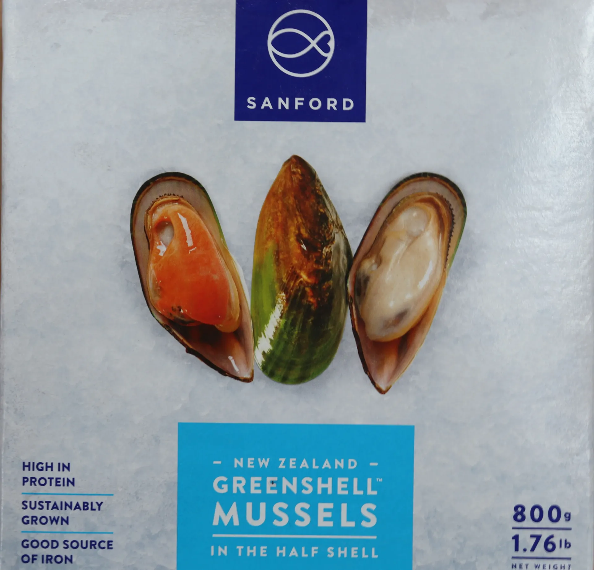 [0524 0] Mossel 1/2 schelp M 12*1kg 80% 半个青口